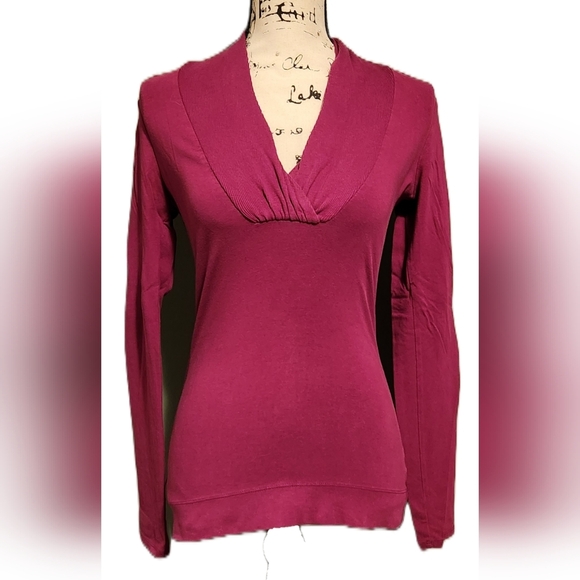 Express Yoga Top - Picture 1 of 5